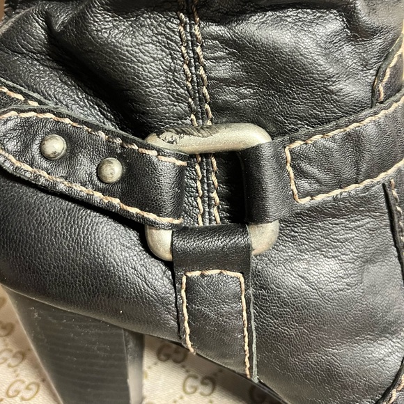 Sz 8.5 FOSSIL WOMENS LEATHER ANKLE BOOTS BLACK SILVER HARDWARE - Picture 4 of 8